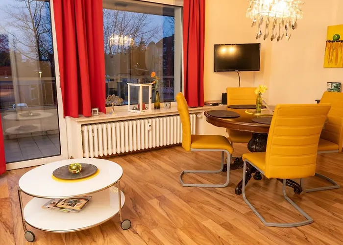 Art City-studio Kassel 3, Modern, Ruhig, Citynah, Kostenfreie Parkplaetze, Grosser Balkon, Voll Ausgestattet Vellmar