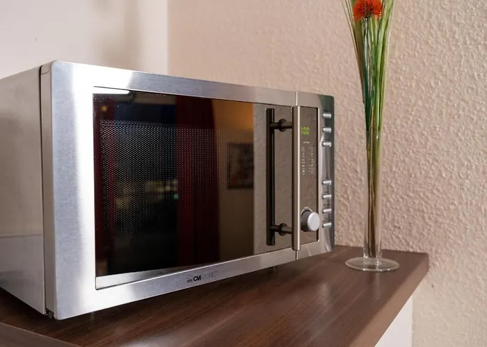 Art City-studio Kassel 3, Modern, Ruhig, Citynah, Kostenfreie Parkplaetze, Grosser Balkon, Voll Ausgestattet Apartamento Vellmar